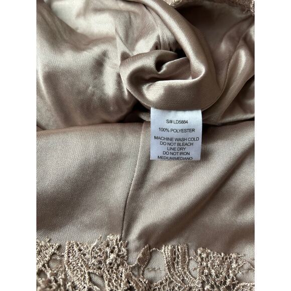 C. Luce Beige Lace Tube Dress Size Medium - Picture 12 of 12